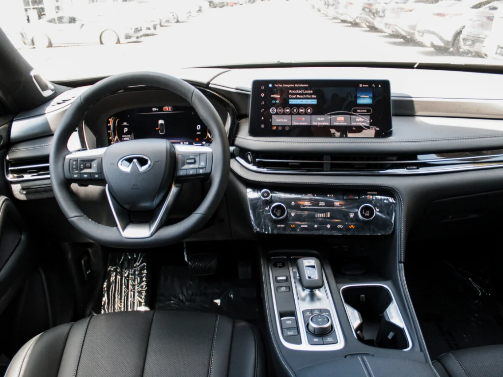 Certified Used 2027 Radiant White INFINITI LUXE image 27