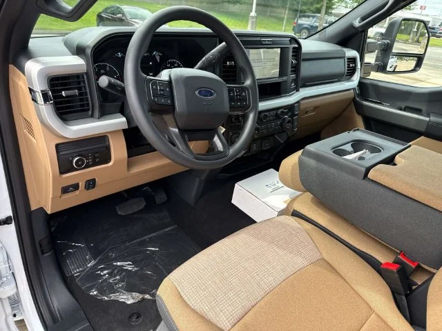 New 2026 Oxford White Ford F-350® XLT image 48
