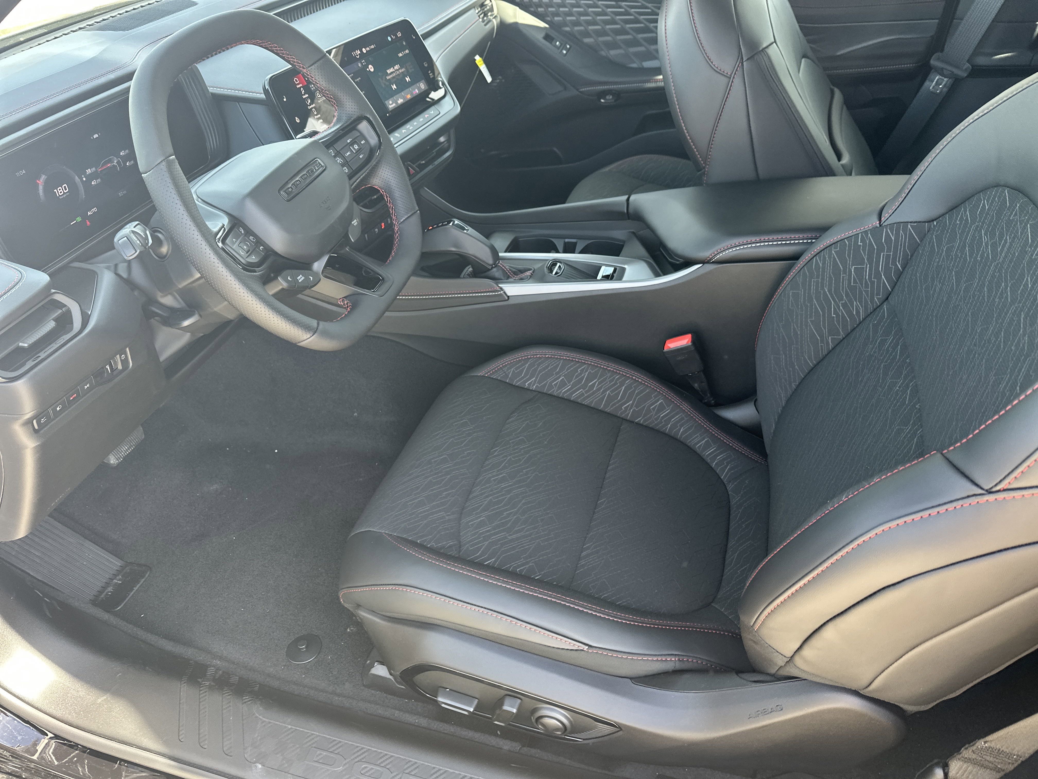 2025 Dodge Charger Daytona R/T - Photo 10