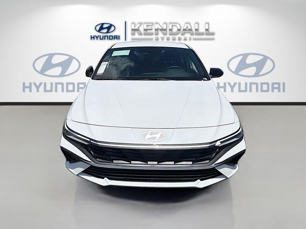 New 2026 Serenity White Hyundai SEL Sport image 2