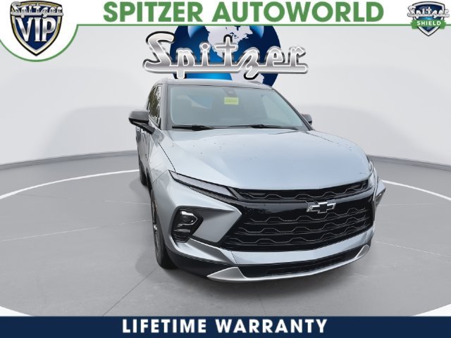 2026 Chevrolet Blazer photo 5 of 42
