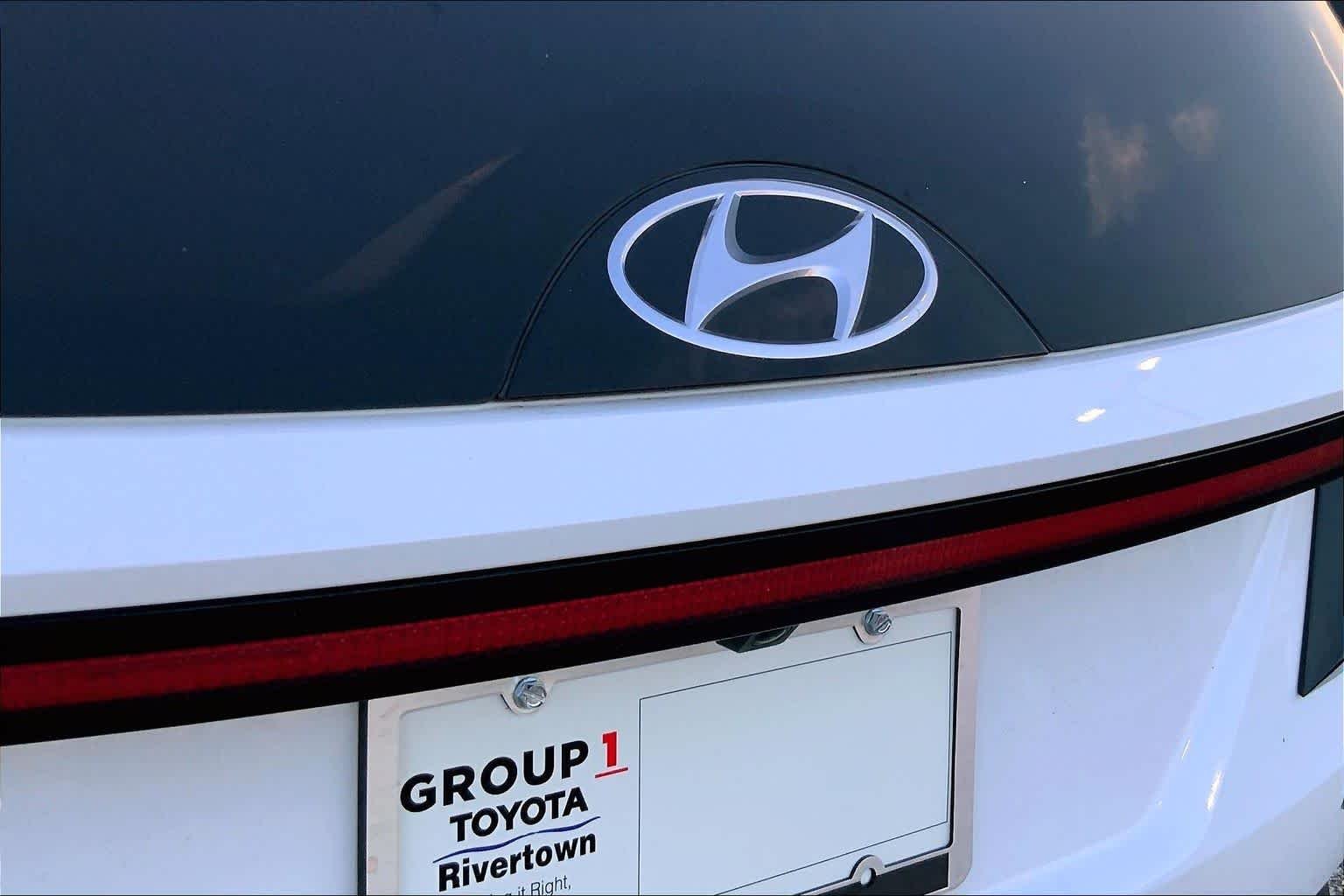 Used 2023 Serenity White Pearl Hyundai SEL image 55