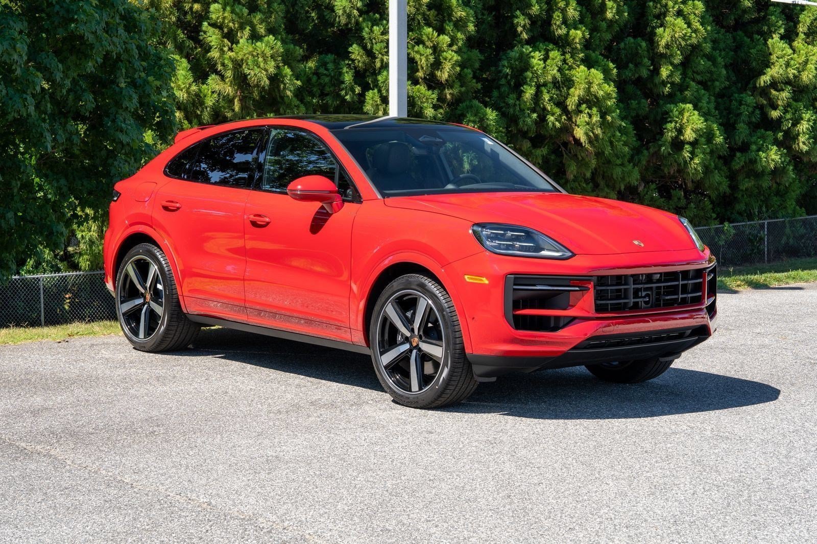 New 2026 Red Porsche Base image 10