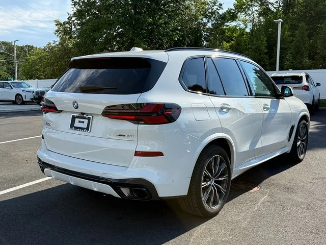 Certified Used 2024 Alpine White BMW xDrive40i image 5