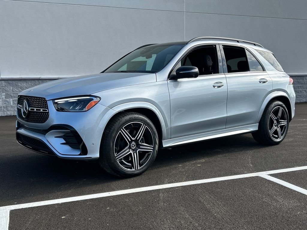 New 2026 Cirrus Silver Metallic Mercedes-Benz GLE 580 image 1