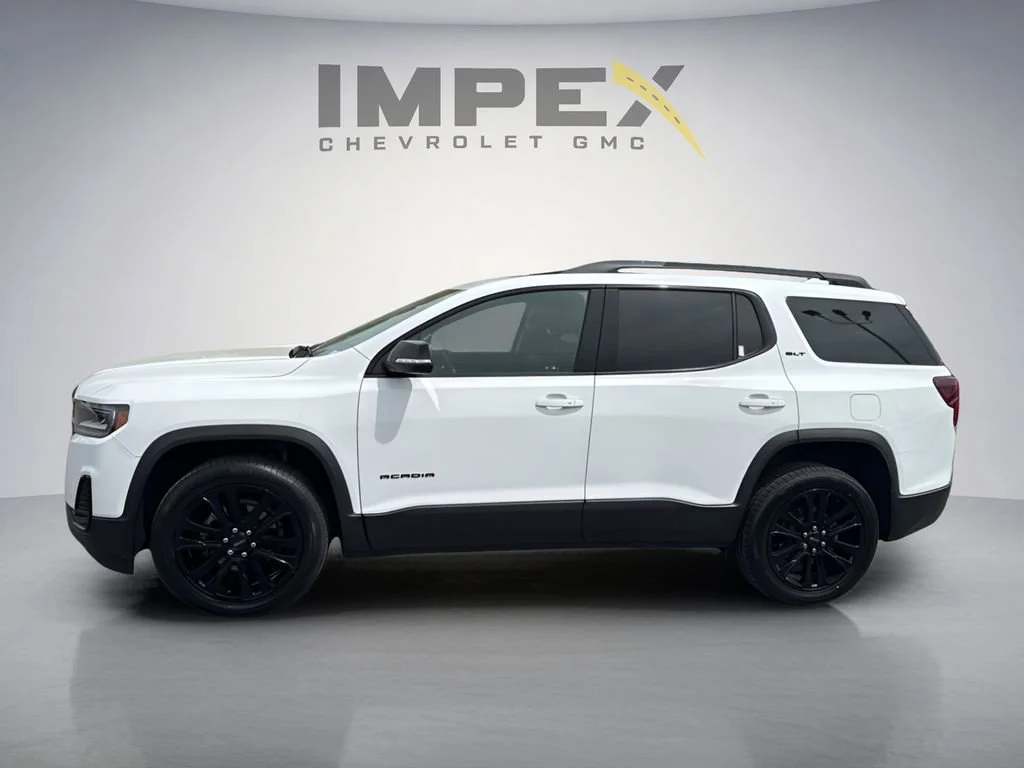 Used 2023 Summit White GMC SLT image 2