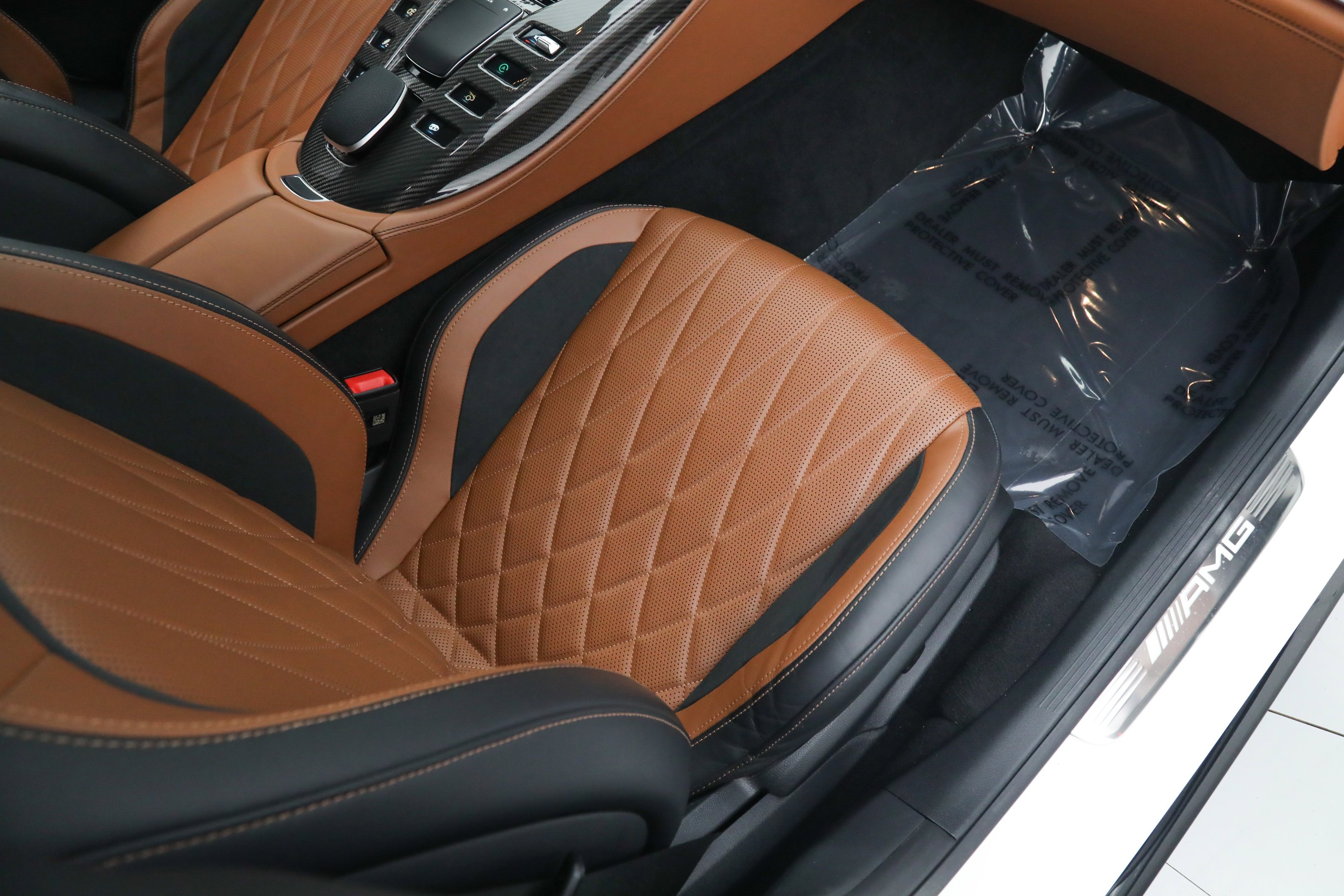 Used 2023 White Mercedes-Benz AMG® GT 63 image 17