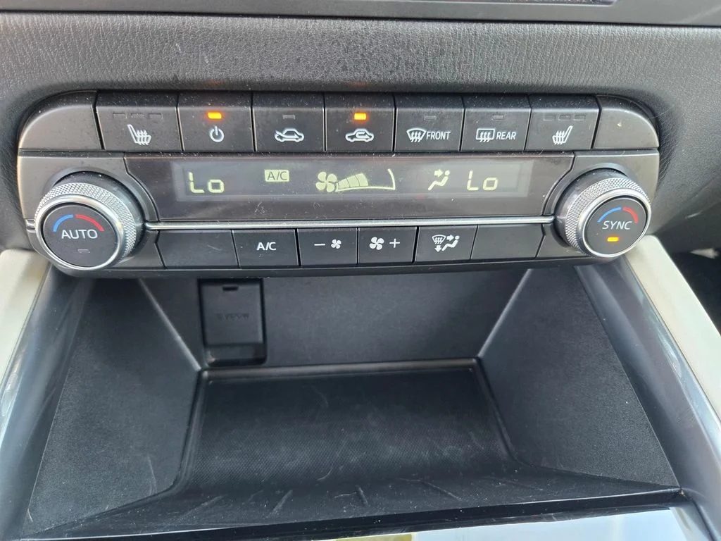 Certified Used 2024 Crystal Blue Mazda 2.5 S Premium Package image 17