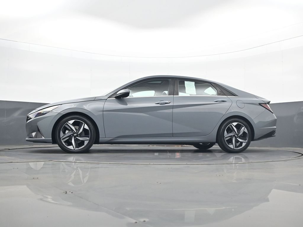 Used 2021 Gray Hyundai Limited image 29