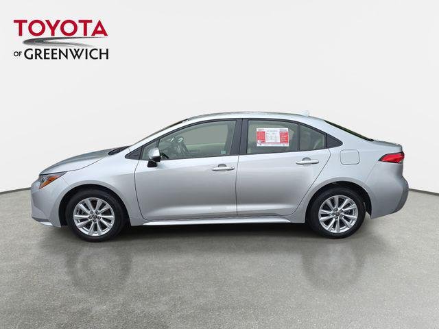 Certified Used 2023 SILVER ME. Toyota  image 6