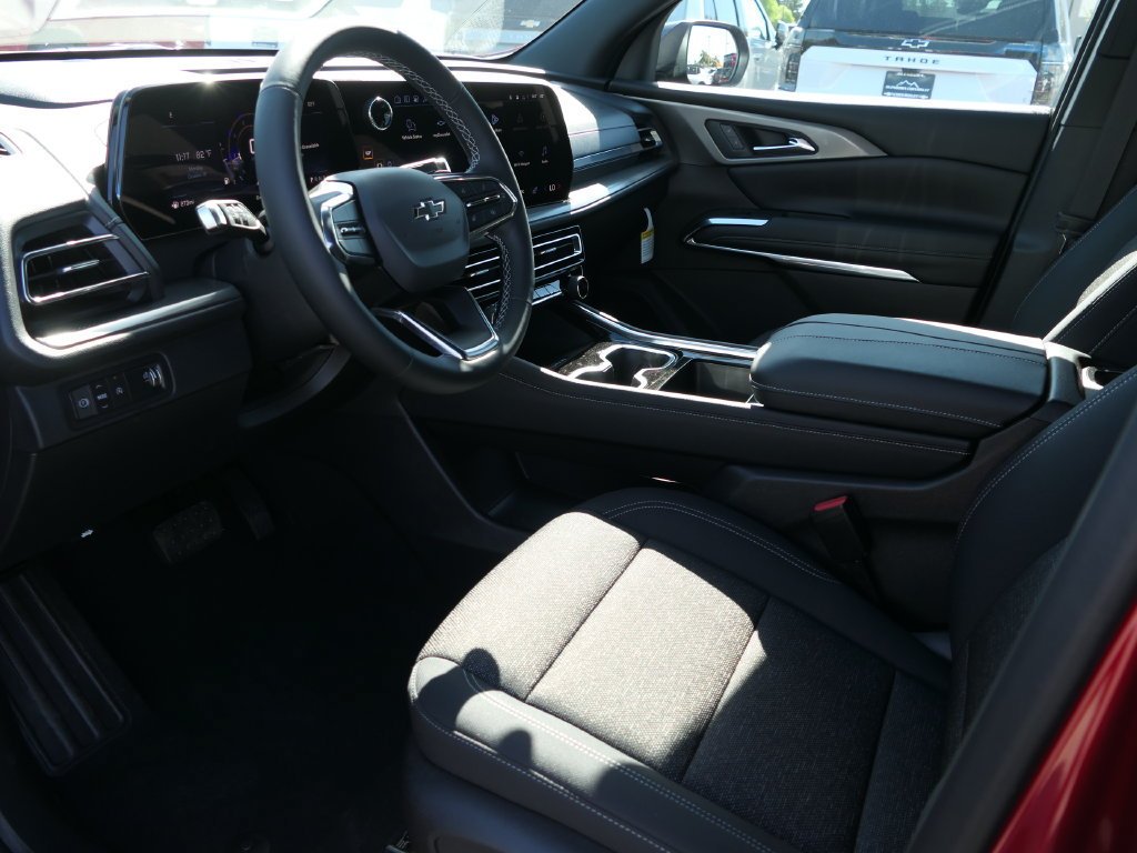 2027 Chevrolet Traverse LT - Photo 11