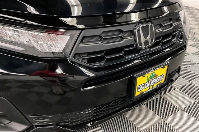 Used 2025 Crystal Black Pearl Honda Sport-L image 33