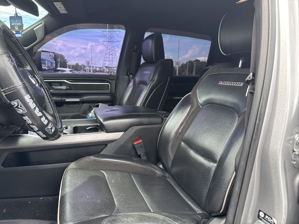 Used 2022 Silver Ram Laramie image 3