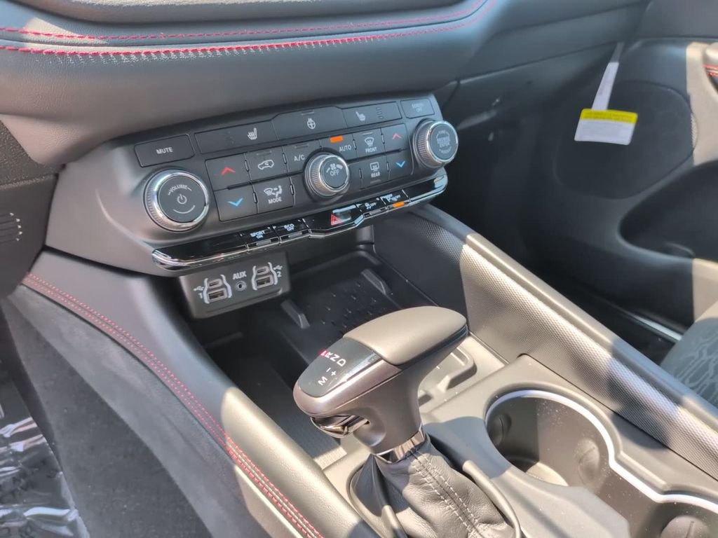 New 2026 White Knuckle Clearcoat Dodge GT image 23
