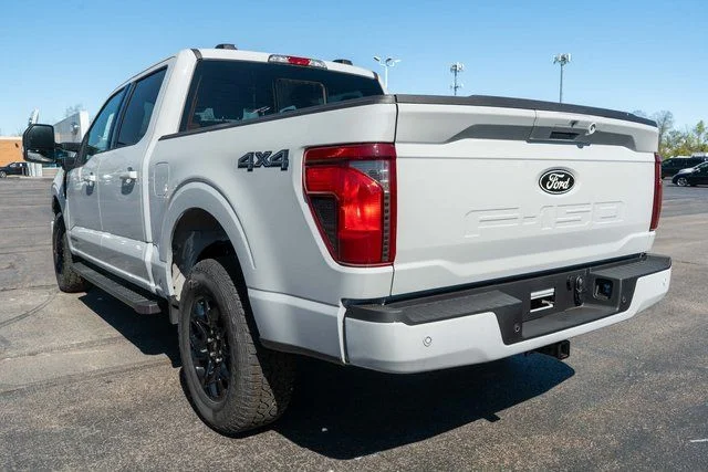 New 2026 Avalanche Ford XLT image 7