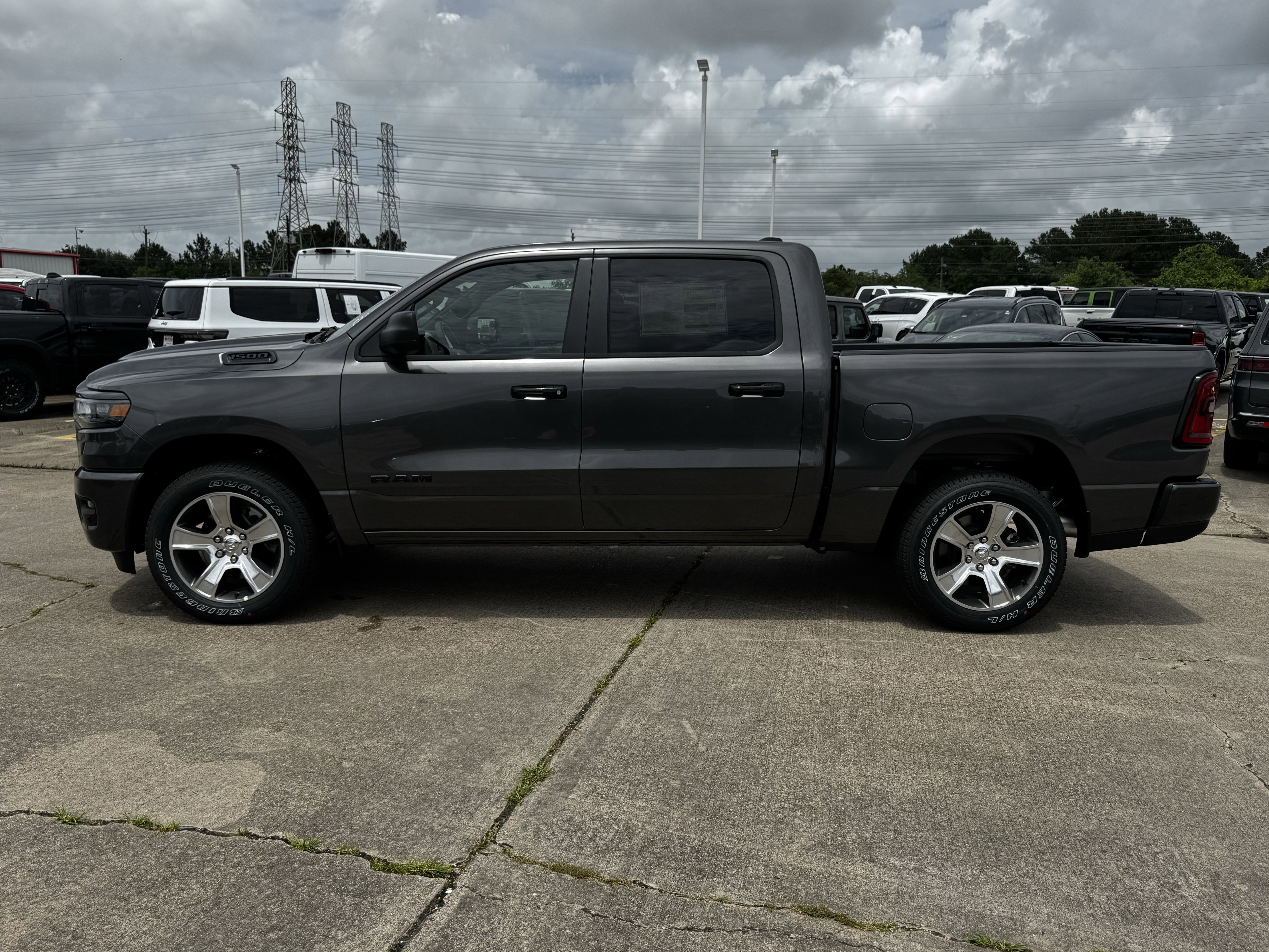 New 2026 Granite Crystal Metallic Clear-Coat Exterior Paint RAM Express image 6