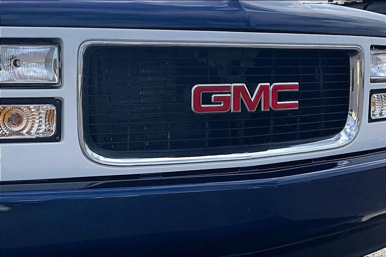 Used 1994 White GMC BYP image 25