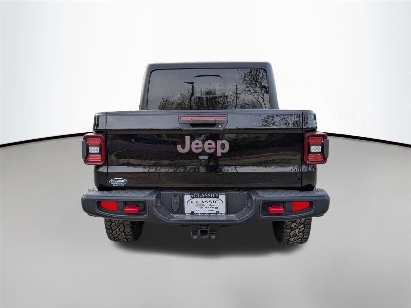 Used 2023 Black Clearcoat Jeep Rubicon image 4