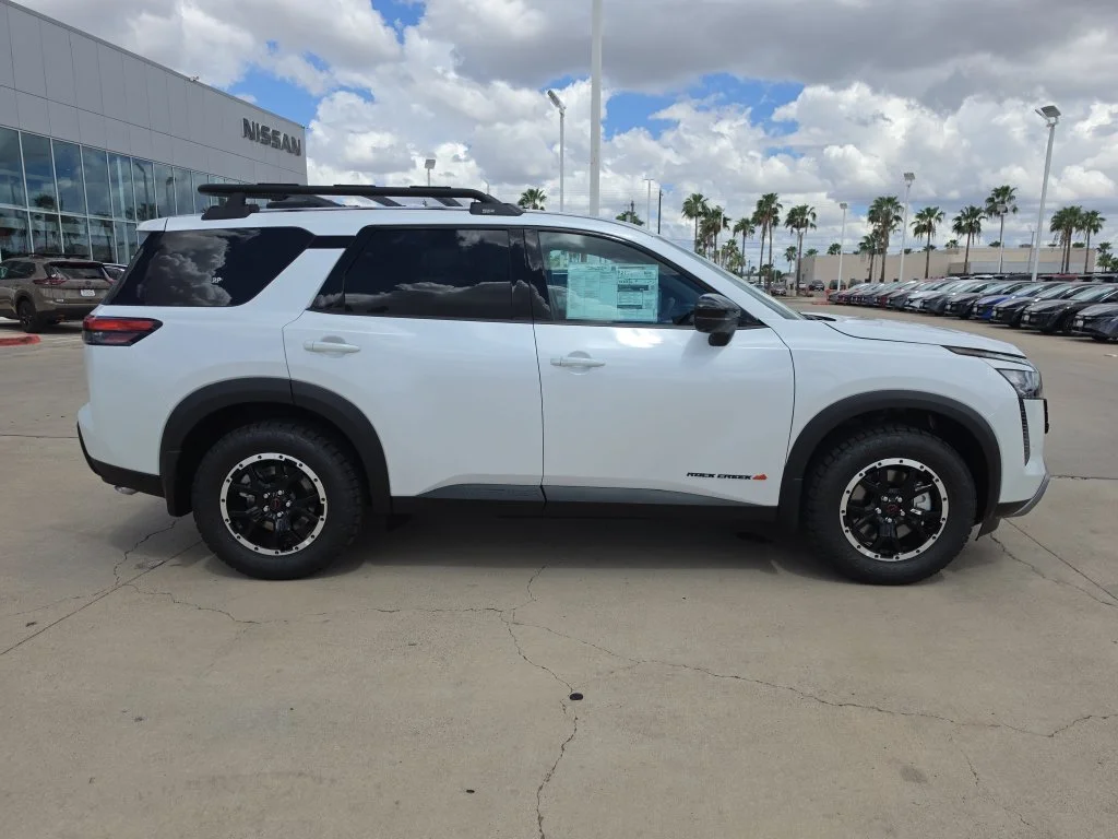New 2026 Everest White Pearl TriCoat Nissan Rock Creek® image 7