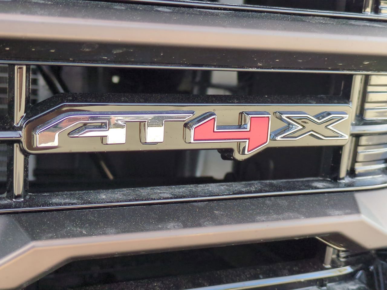2026 GMC Sierra 1500 AT4X - Photo 33