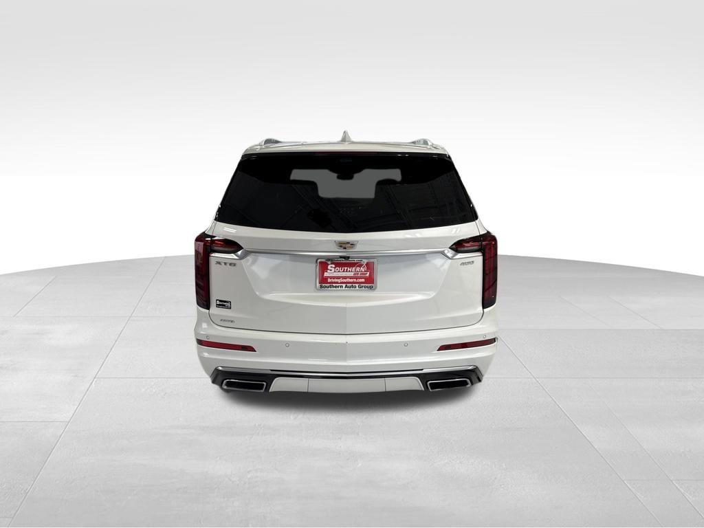 Used 2022 White Cadillac Premium Luxury image 7