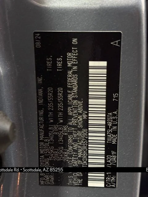 Used 2024  Toyota Platinum image 31