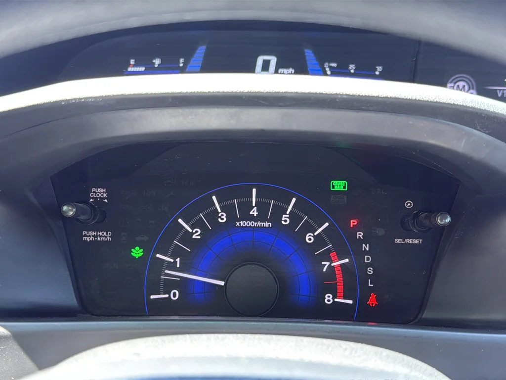 Used 2015  Honda LX image 23