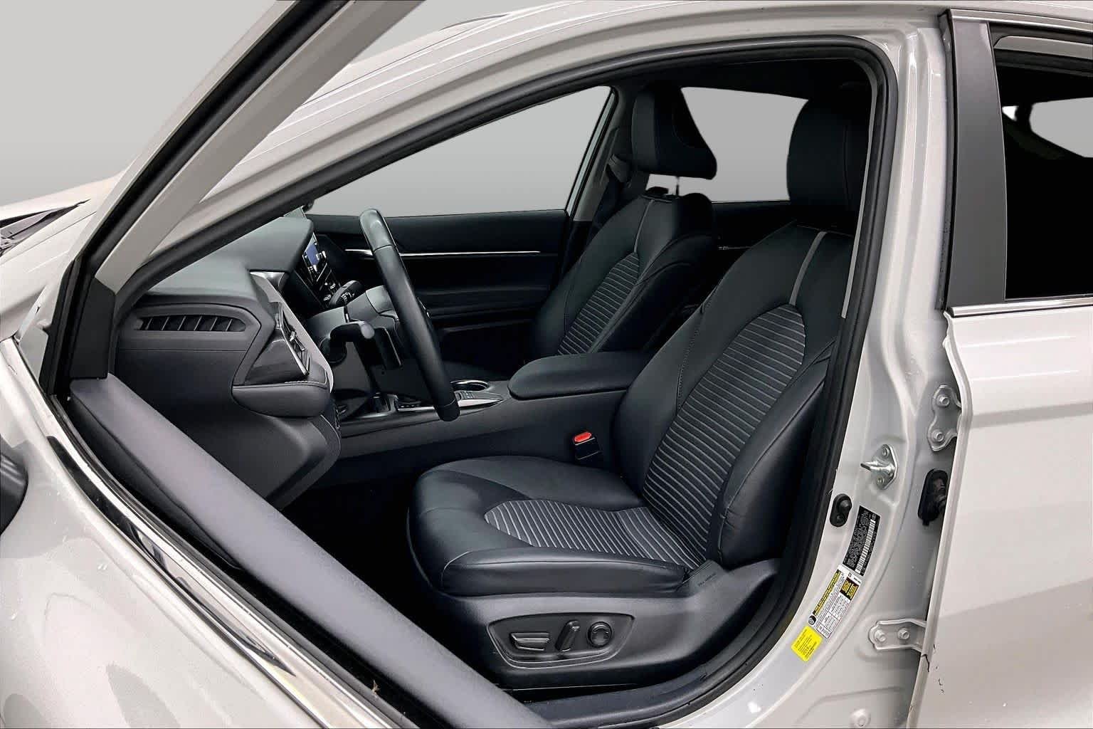 Used 2024 Ice Edge Toyota SE image 7