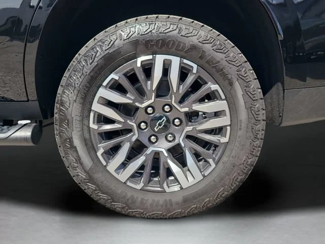 New 2026 Black Chevrolet Z71 image 12