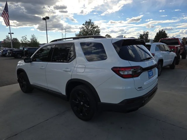 New 2026 Platinum White Pearl Honda Black Edition image 6