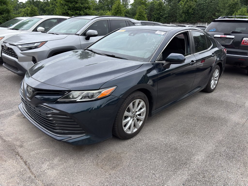 Used 2020 Galactic Aqua Mica Toyota LE image 2