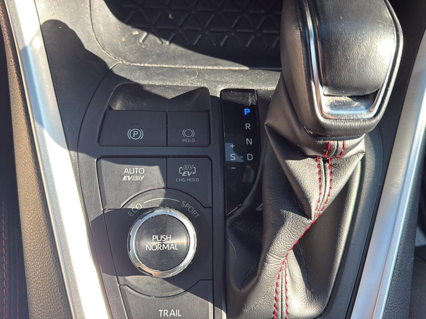 Used 2022 Midnight Black Metallic Toyota SE image 12