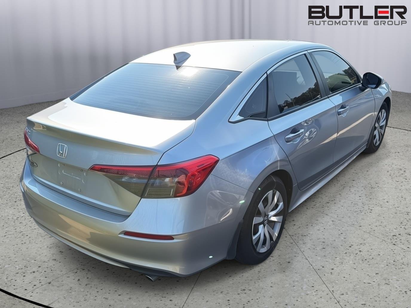 Used 2024 Lunar Silver Metallic Honda LX Sedan CVT image 8