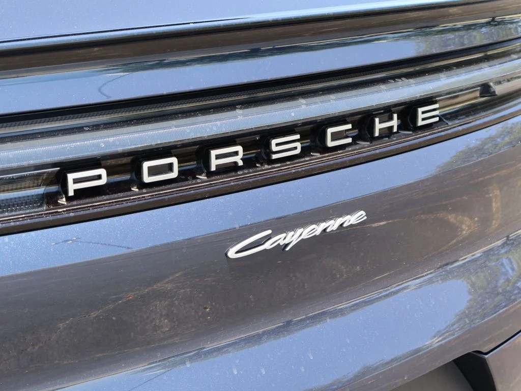 Certified Used 2026 Algarve Blue Metallic Porsche  image 6