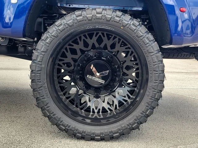 New 2026 Blue Metallic Ford Platinum image 8