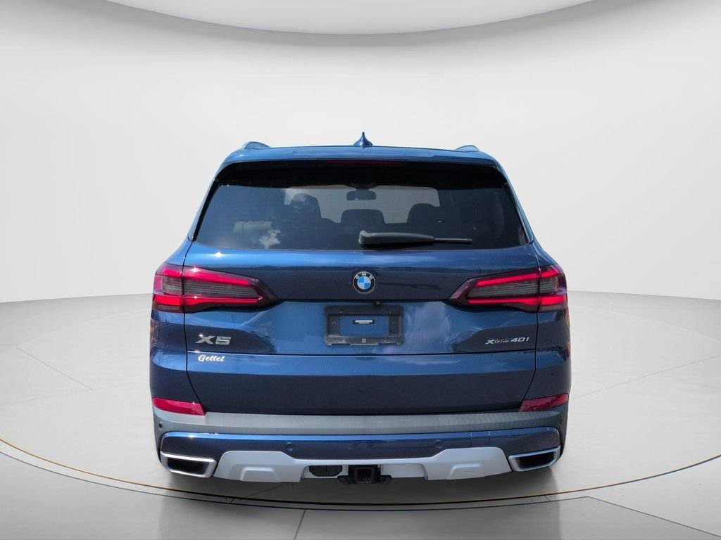 Used 2022 Blue BMW xDrive40i image 6