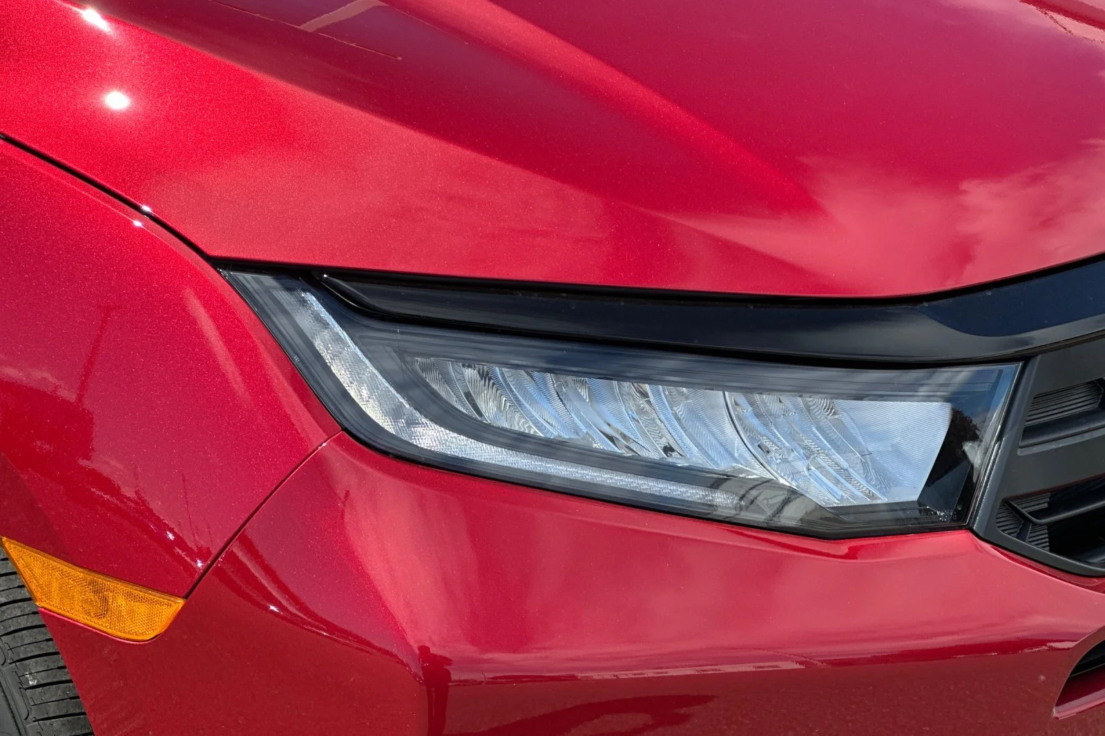 New 2027 Radiant Red Metallic II Honda EX-L image 31