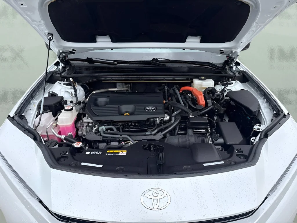 Used 2025 White Toyota Limited image 30