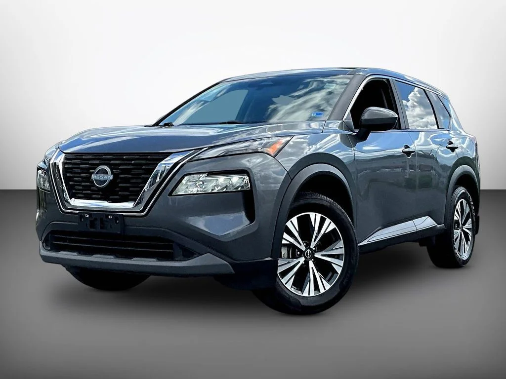 Used 2023 Gun Metallic Nissan SV image 3