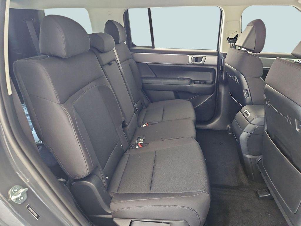 New 2026 Gray Hyundai SE image 27