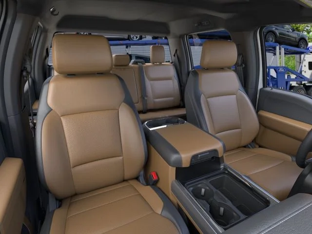 New 2026 Oxford White Ford Lariat image 11