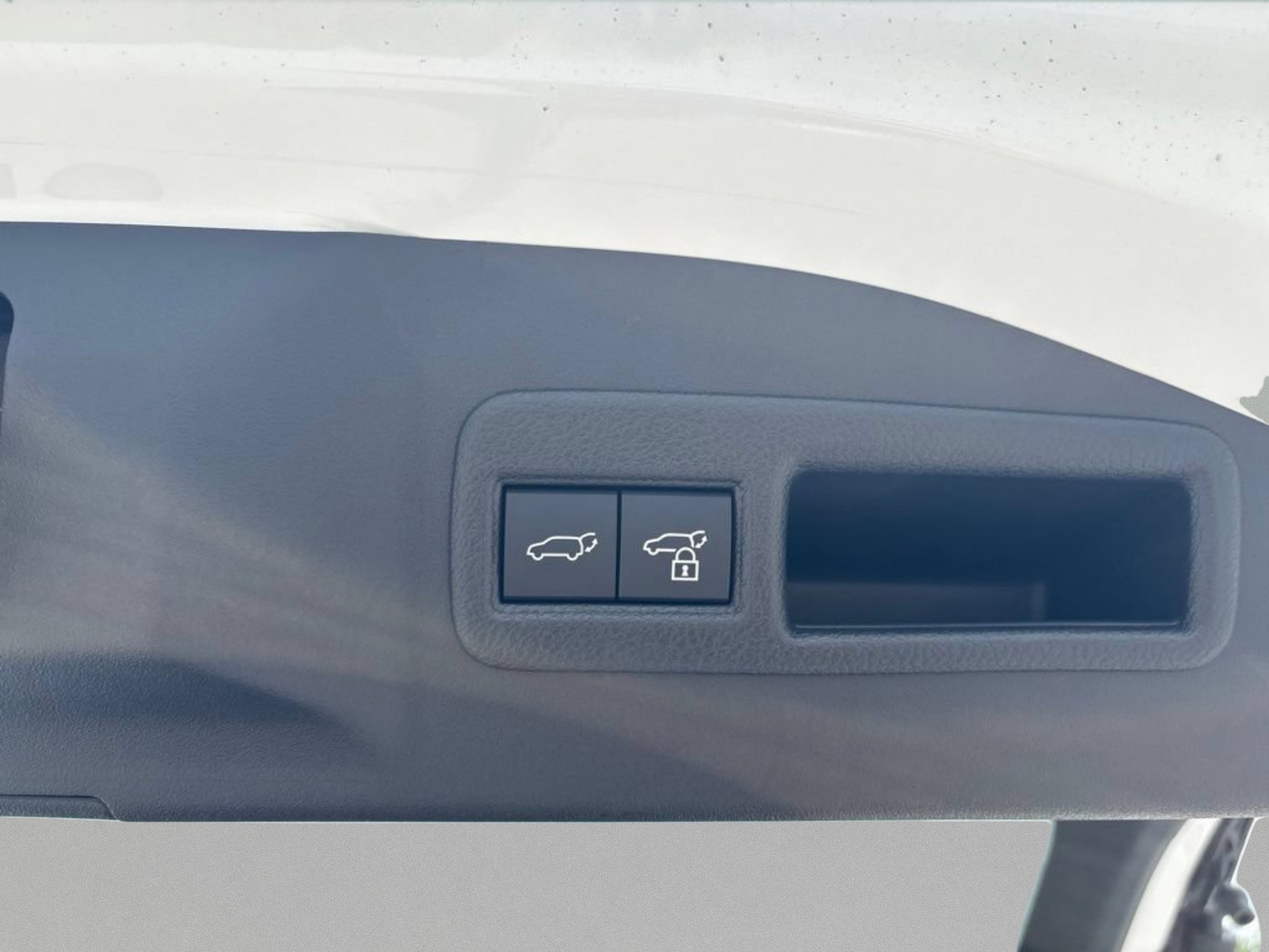 New 2026 Wind Chill Pearl Toyota XLE image 8