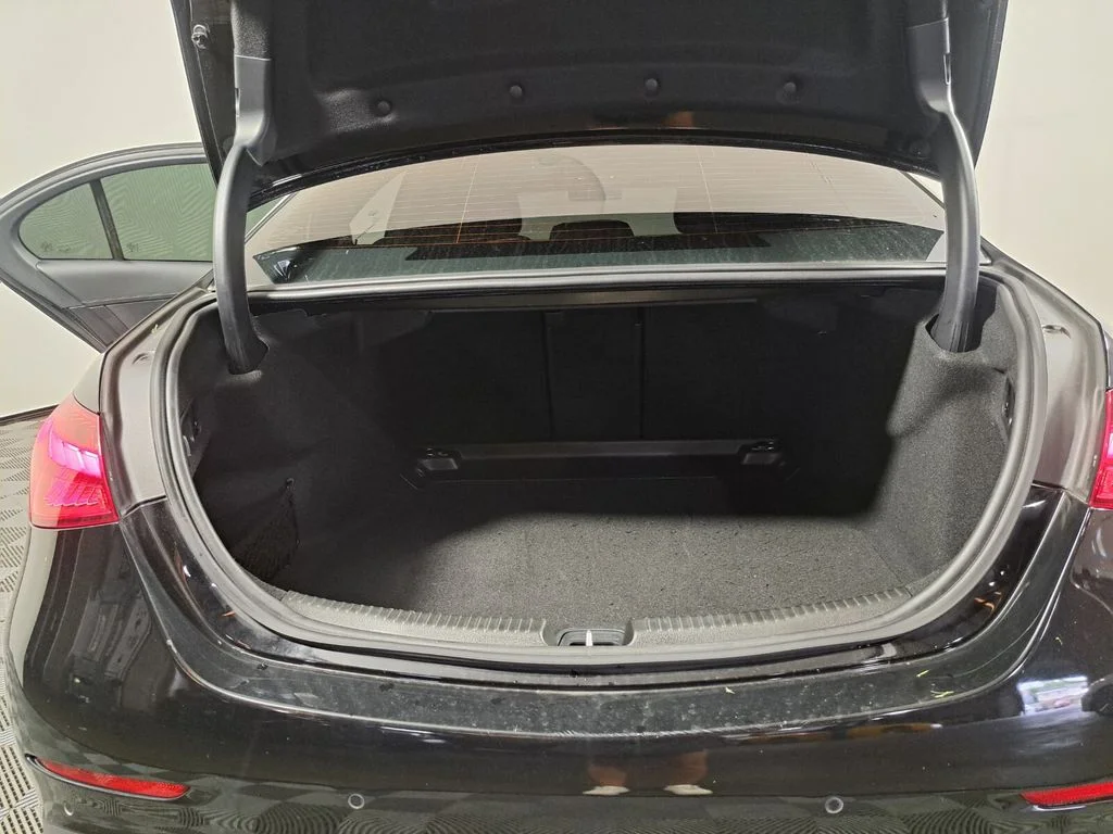 Used 2022 MANUFAKTUR Diamond White Mercedes-Benz C 300 image 23
