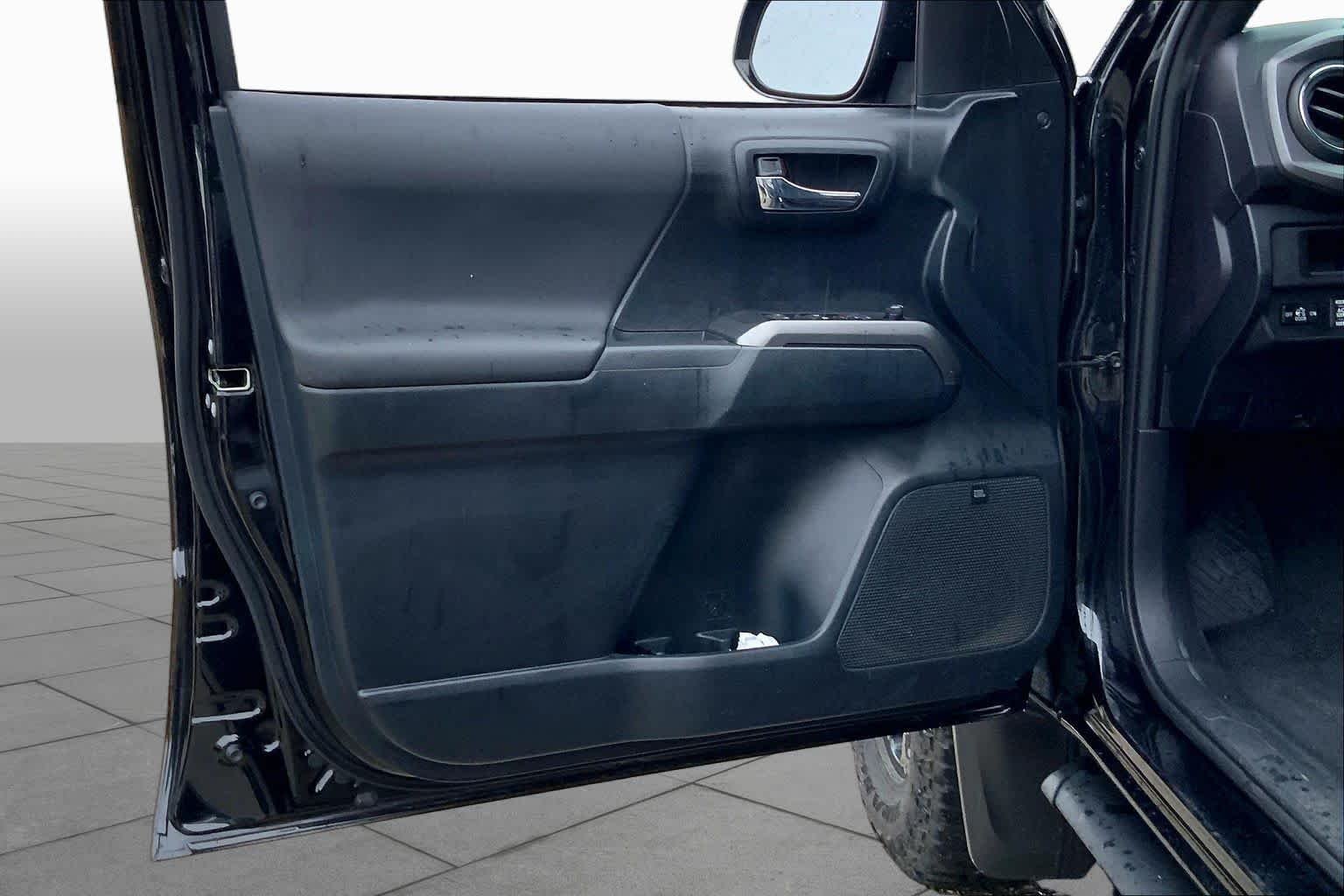 Used 2019 Midnight Black Metallic Toyota TRD Pro image 20