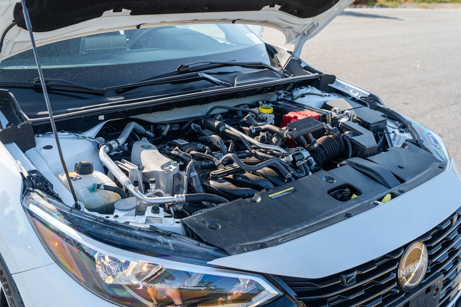 Used 2025 White Nissan SV image 21