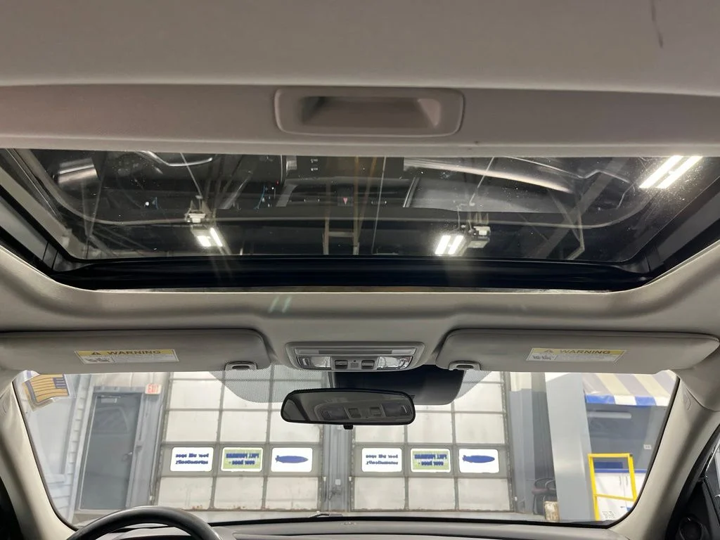 Certified Used 2019 Crystal Black Pearl Honda EX image 31