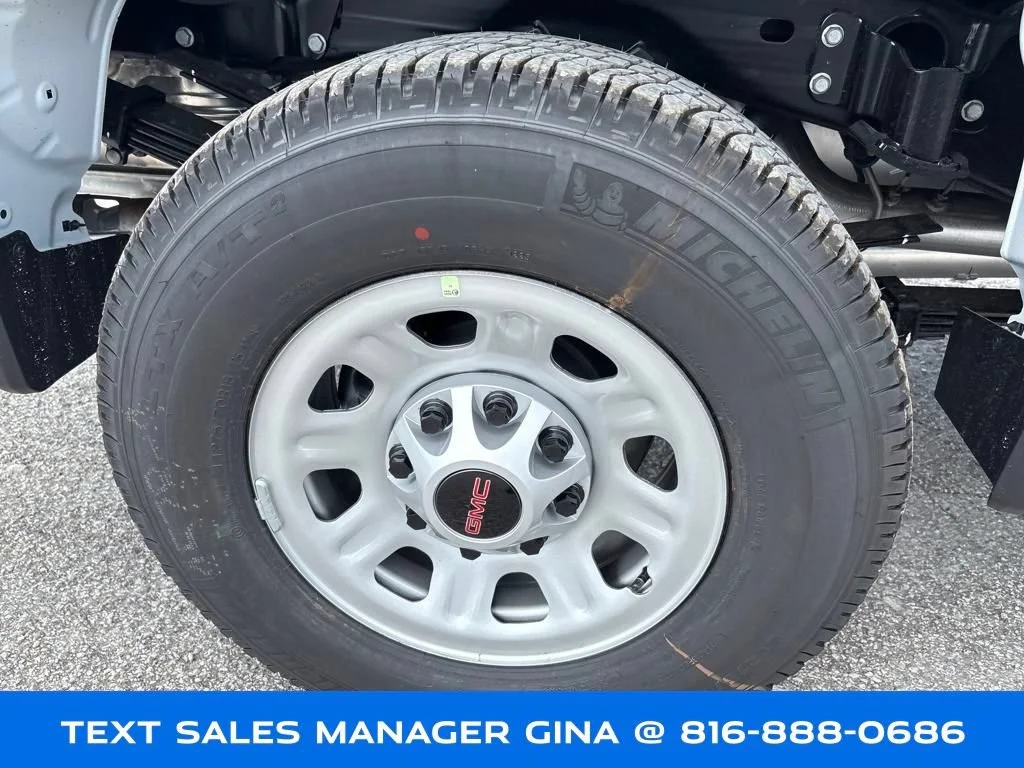2025 GMC Sierra 2500HD Pro - Photo 43