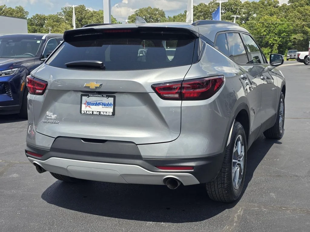 Used 2023 Sterling Gray Metallic Chevrolet 3LT image 7