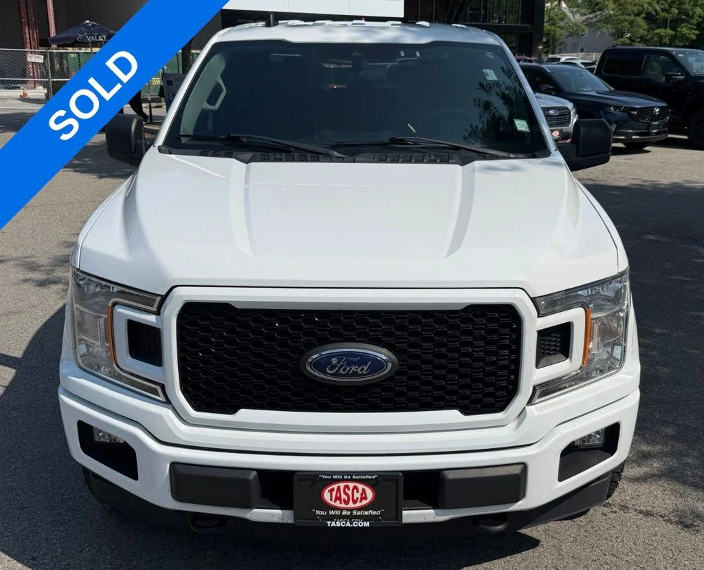 Used 2020 White Ford XL image 2