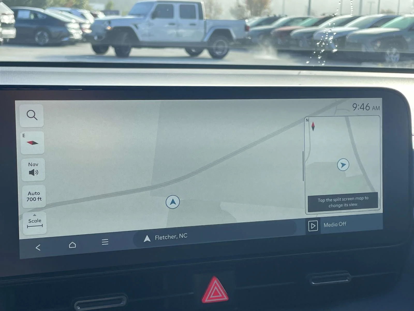 Used 2025 Abyss Black Hyundai Base image 18